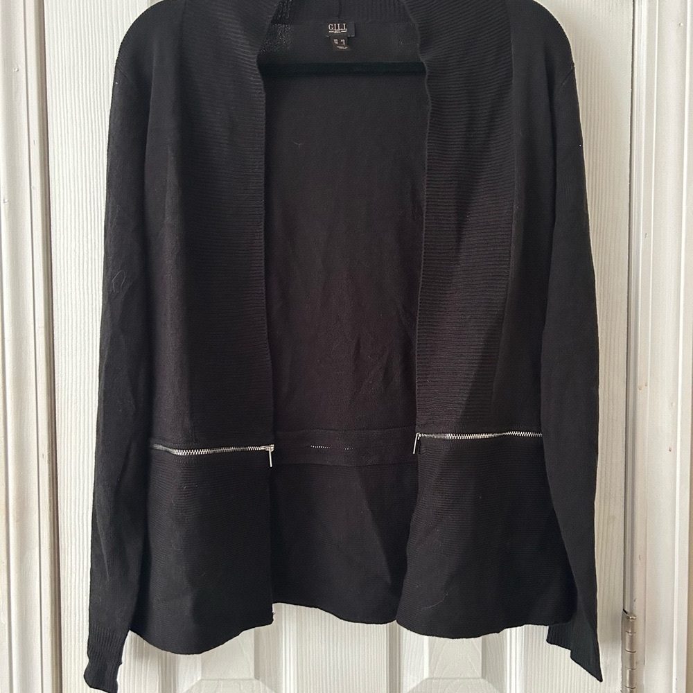 G.I.L.I. Black Convertible Cardigan